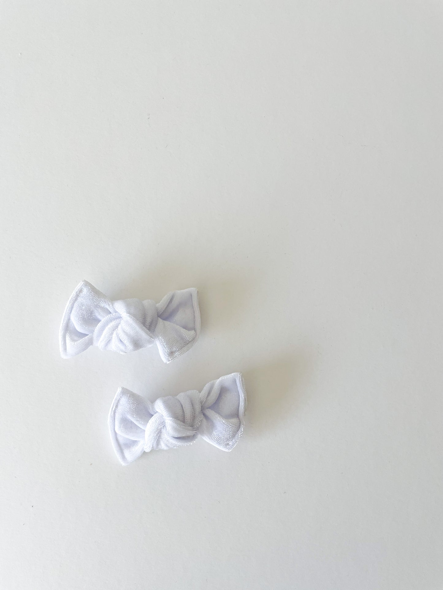 Bright White Velvet Knot