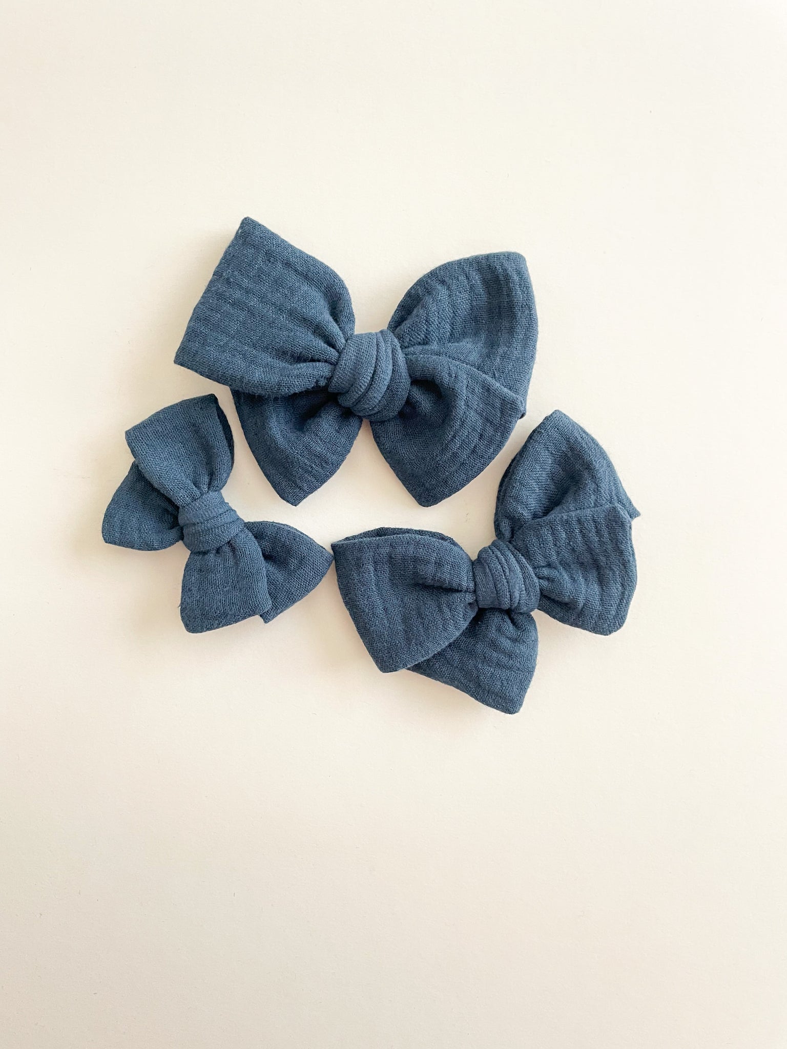 Navy Blue Pinwheel